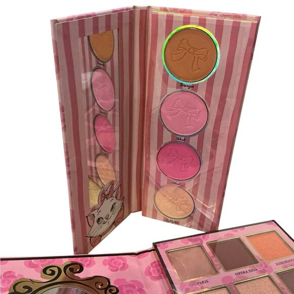 Disney Marie Aristocats Collector Eyeshadow & Complexion Palettes Bundle - Picture 11 of 11